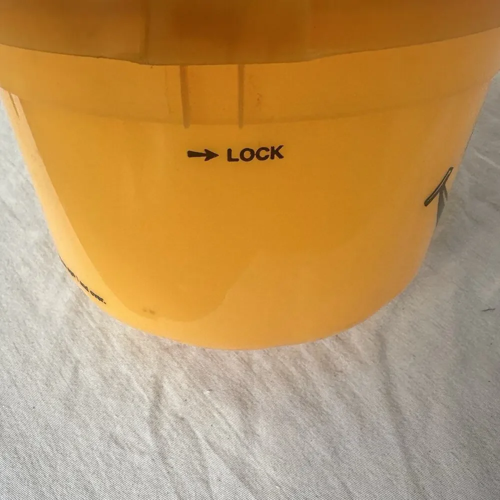 Vintage 1986 McDonald’s Halloween Pumpkin Pail + 3 Boo Buckets 2022 Lot of 4